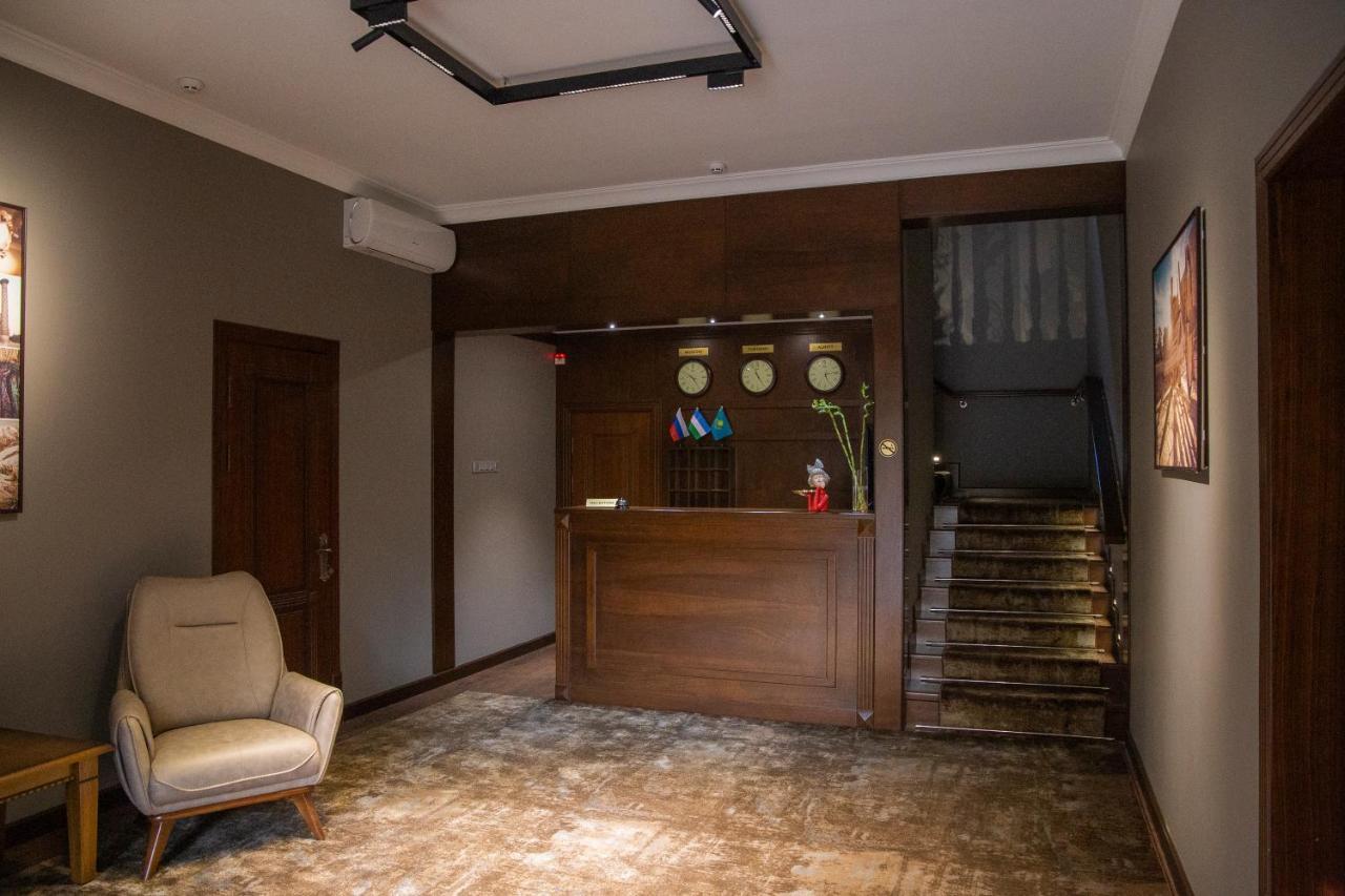 Hotel Vostok Tashkent Esterno foto
